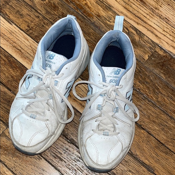 White and blue New Balance 608 - Picture 1 of 5
